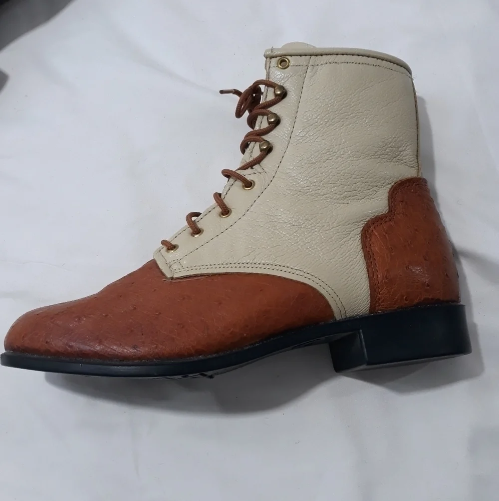Vintage J. Chisholm USA 7M Booties Brown & Cream New Genuine Leather Siz…